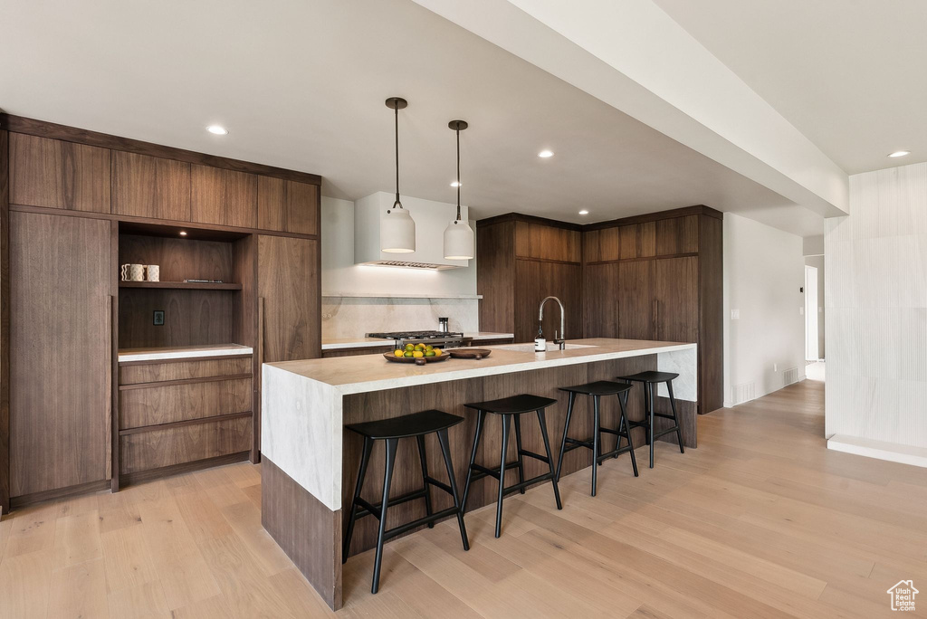 2655 E HIAWATHA CIR Salt Lake City, UT 84108