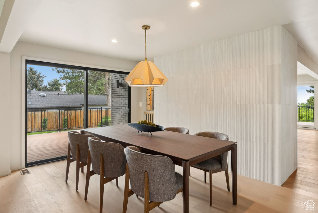 2655 E HIAWATHA CIR Salt Lake City, UT 84108