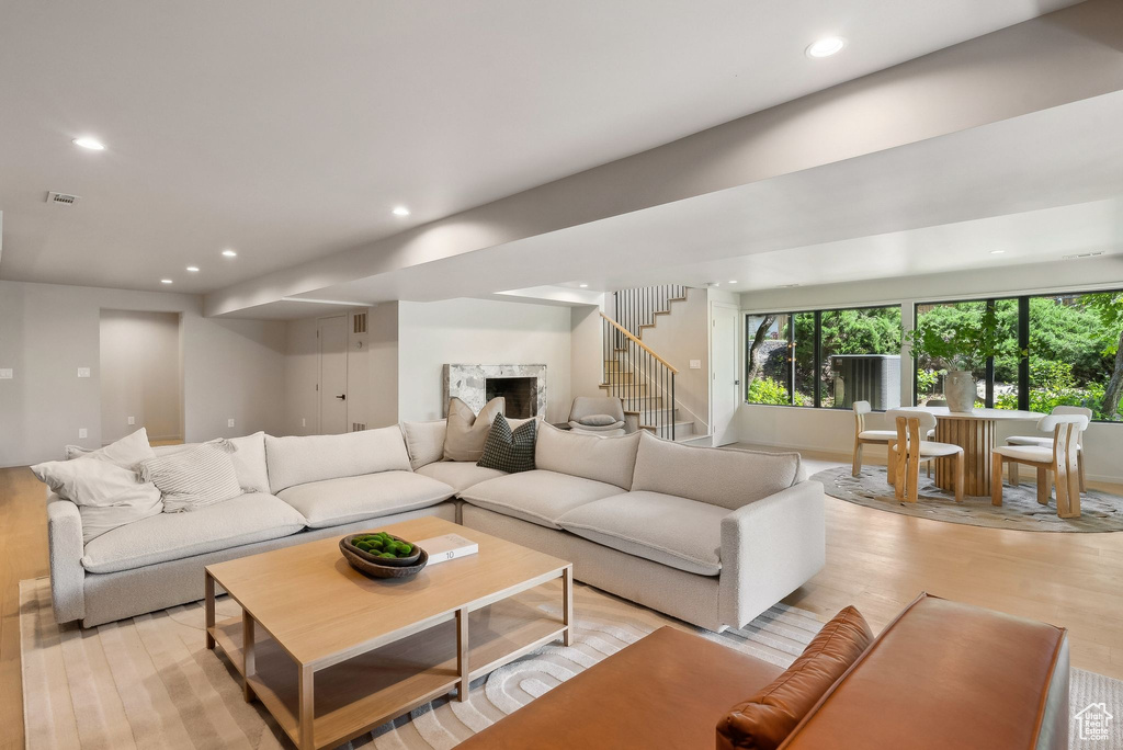 2655 E HIAWATHA CIR Salt Lake City, UT 84108