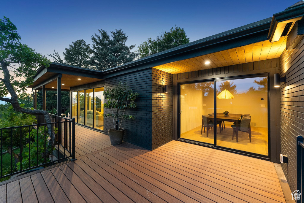 2655 E HIAWATHA CIR Salt Lake City, UT 84108