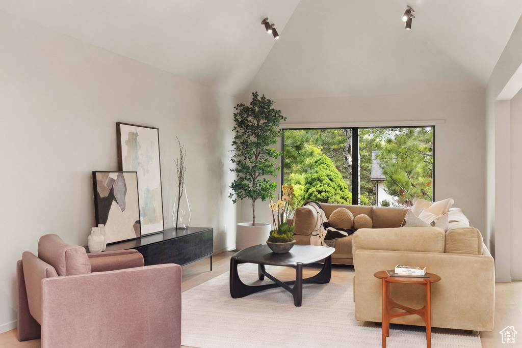 2655 E HIAWATHA CIR Salt Lake City, UT 84108