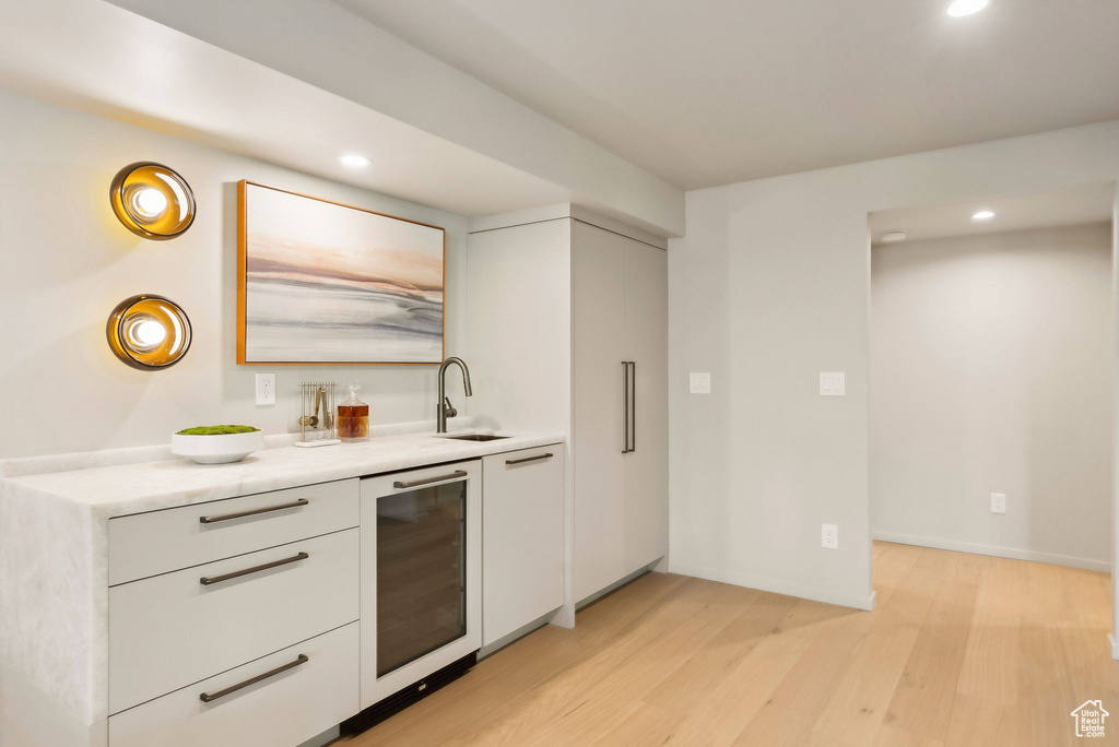 2655 E HIAWATHA CIR Salt Lake City, UT 84108
