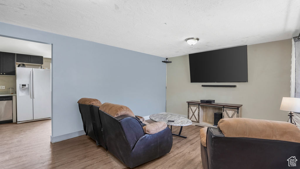 Photo 3 for MLS #2087553 at 1951 W 7125 South