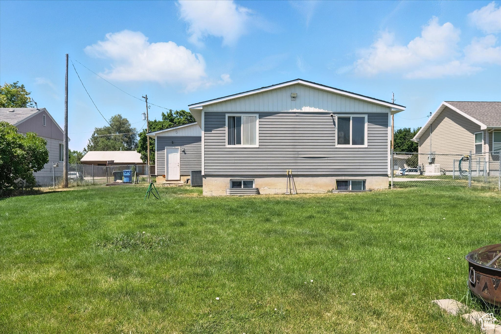 240 W 300 S Smithfield, UT 84335