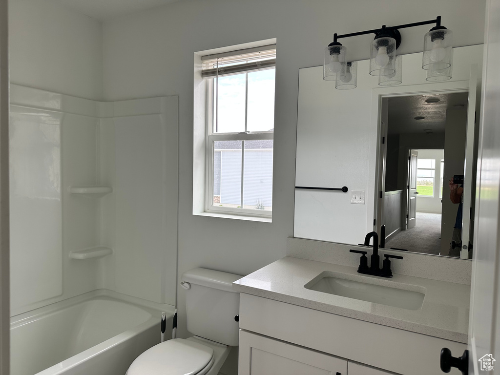 4945 W WILLOWBANK DR Highland, UT 84003