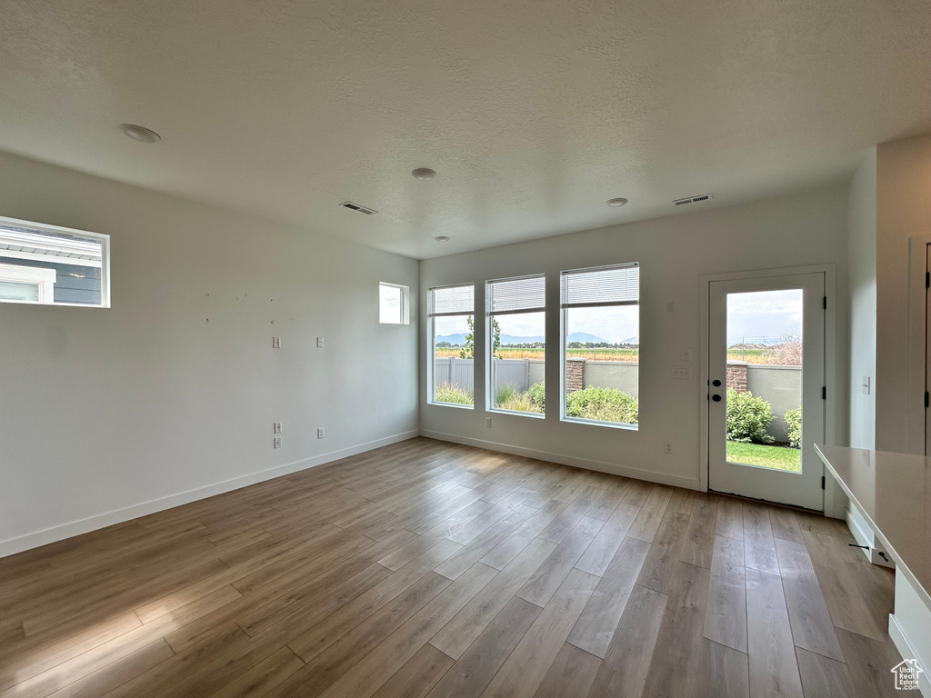 4945 W WILLOWBANK DR Highland, UT 84003
