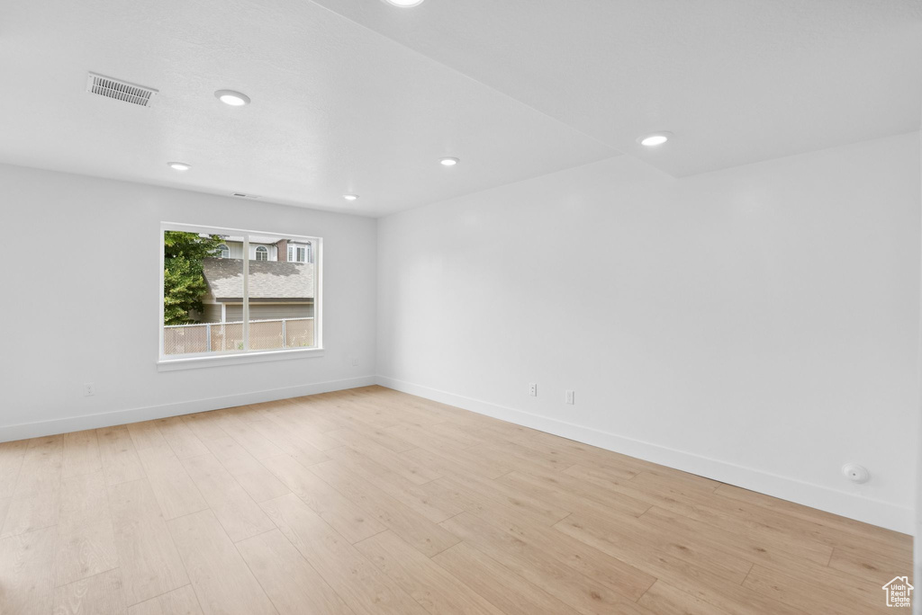 1615 N ANGEL ST #B Layton, UT 84041
