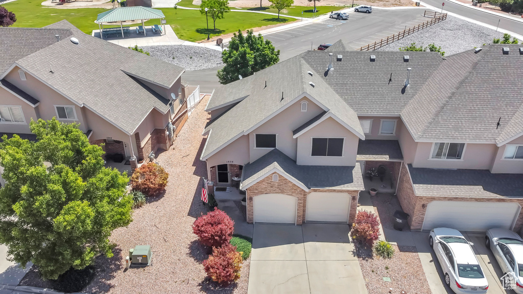 Aerial view of property and surrounding area
