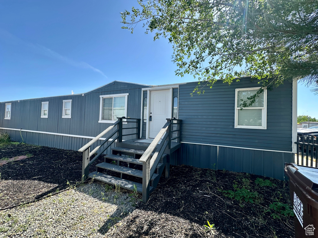 View of manufactured / mobile home