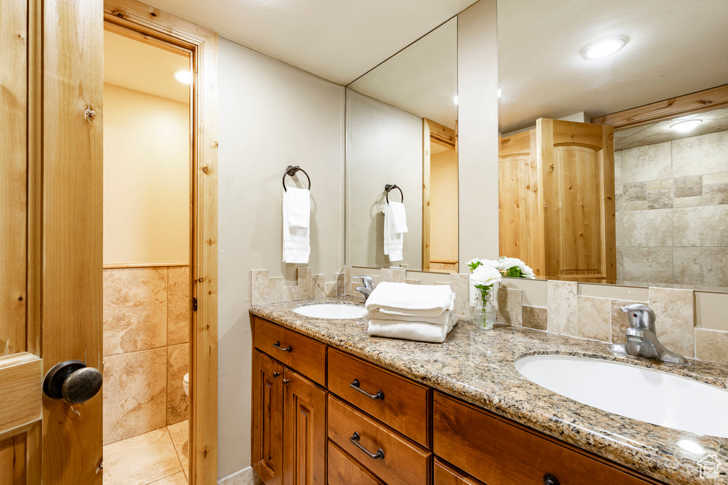 Bathroom with double vanity