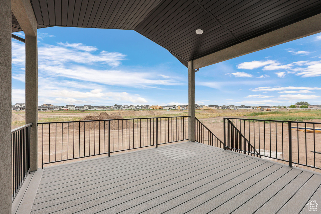 2409 W 3000 N Farr West, UT 84404