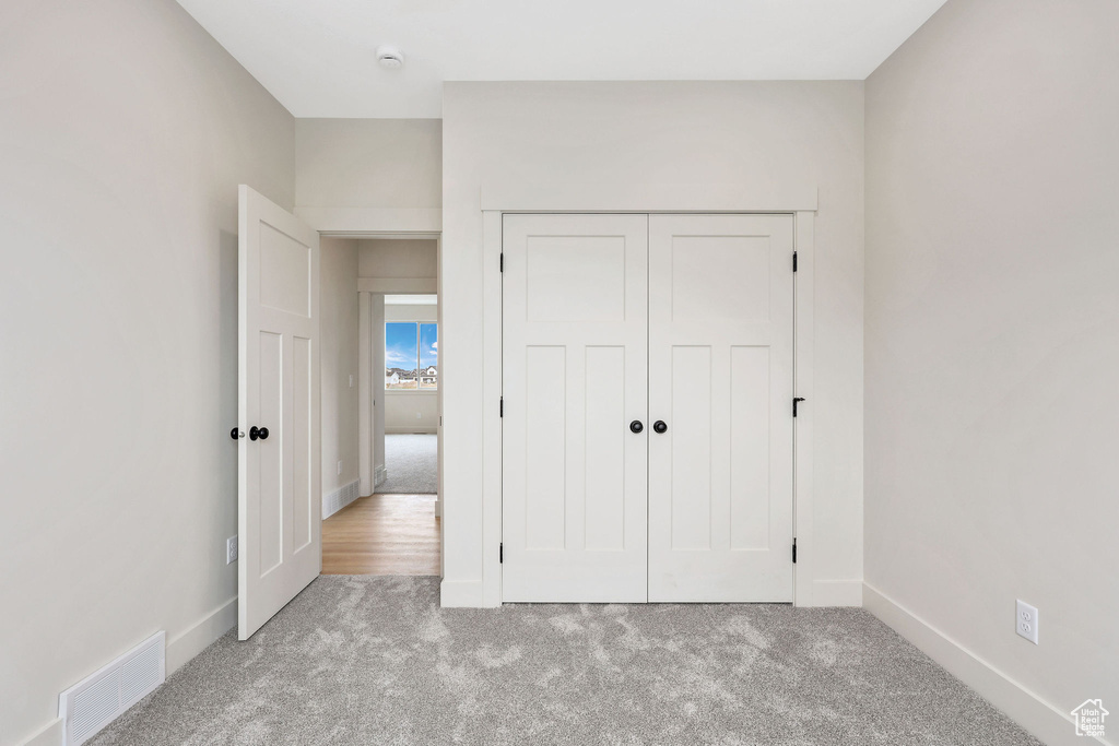 2409 W 3000 N Farr West, UT 84404