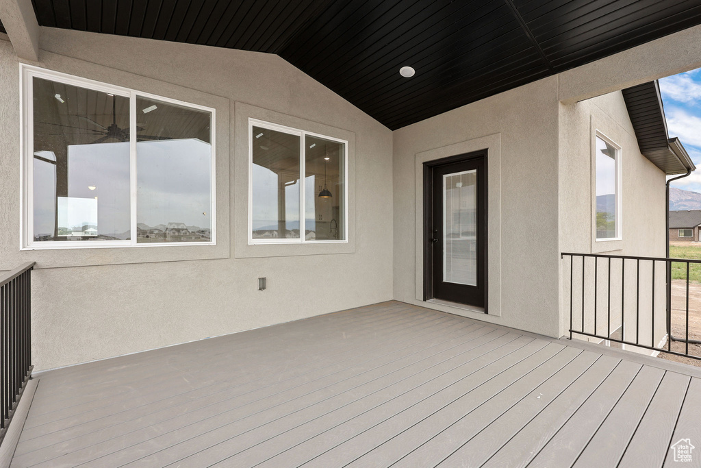 2409 W 3000 N Farr West, UT 84404