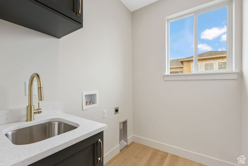 2409 W 3000 N Farr West, UT 84404