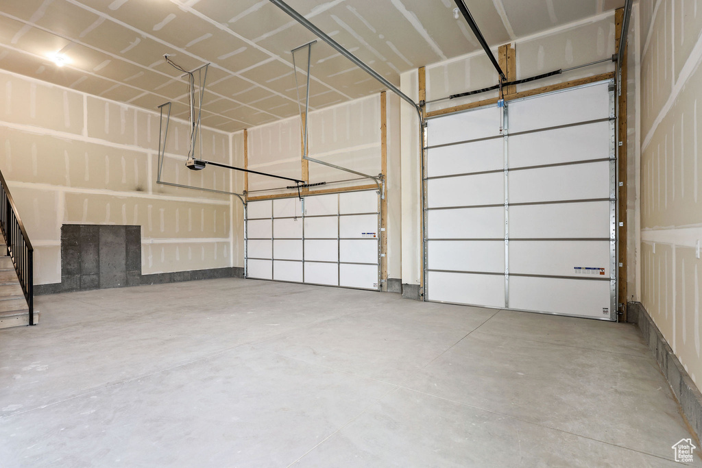 2409 W 3000 N Farr West, UT 84404
