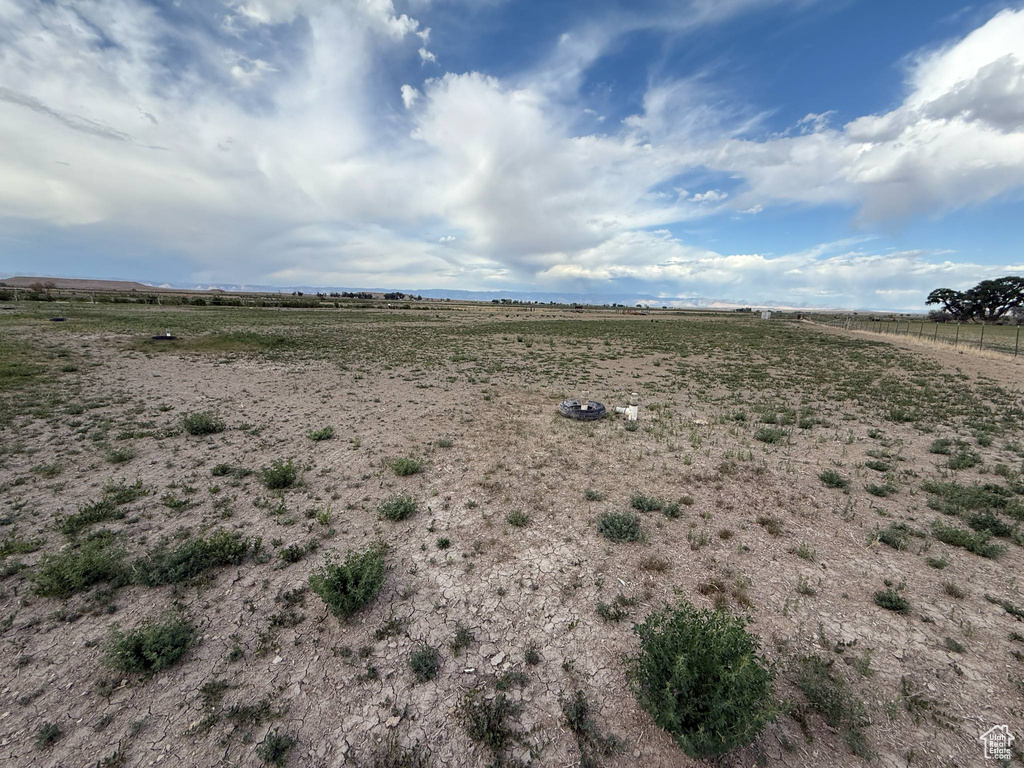 View of yard with a view of rural / pastoral area
