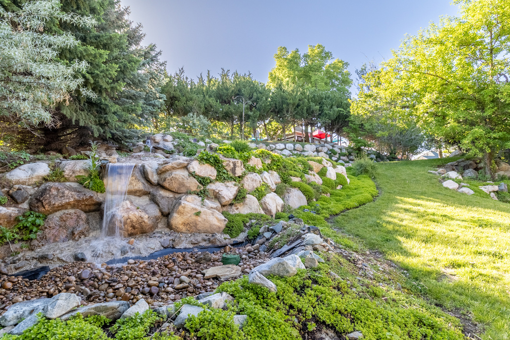 4781 CANTERBURY RD South Ogden, UT 84403