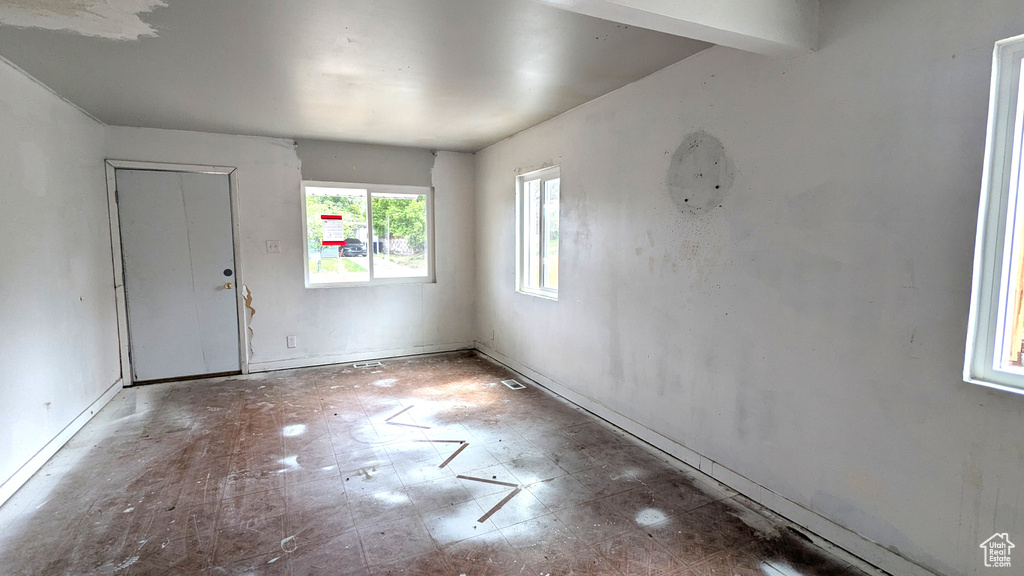 4650 W MILDRED ST Kearns, UT 84118
