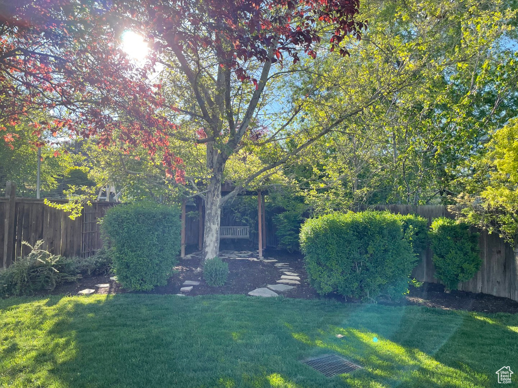 1302 W CAMBRIDGETOWN CV Taylorsville, UT 84123