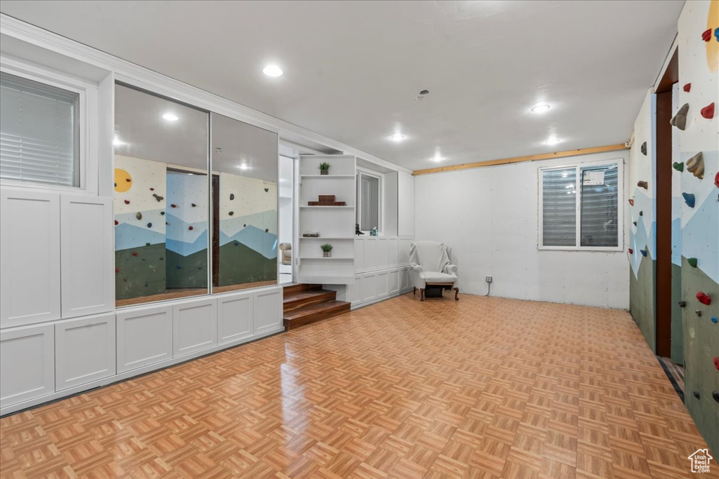 Unfurnished room featuring ornamental molding and recessed lighting