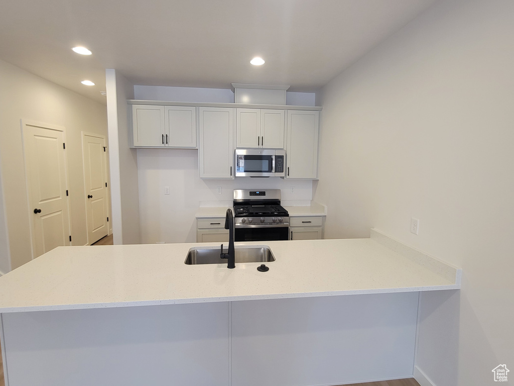 6814 S CLEVER PEAK LN #268 West Jordan, UT 84081