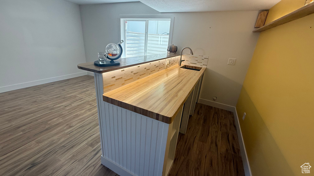 6705 S HIGH BLUFF DR West Jordan, UT 84081