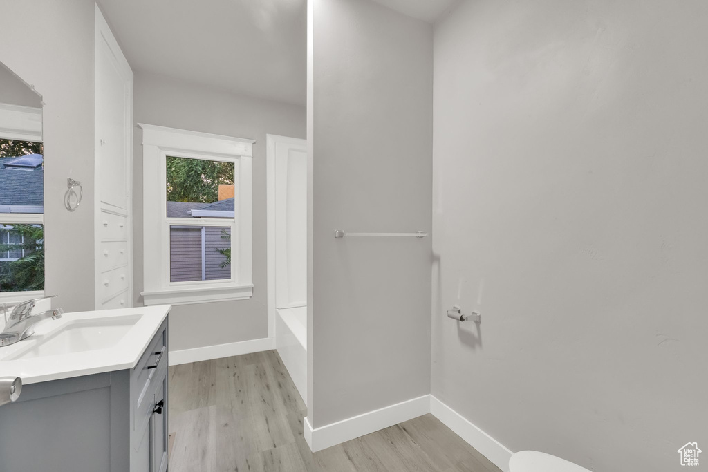 197 W CENTER ST Midvale, UT 84047
