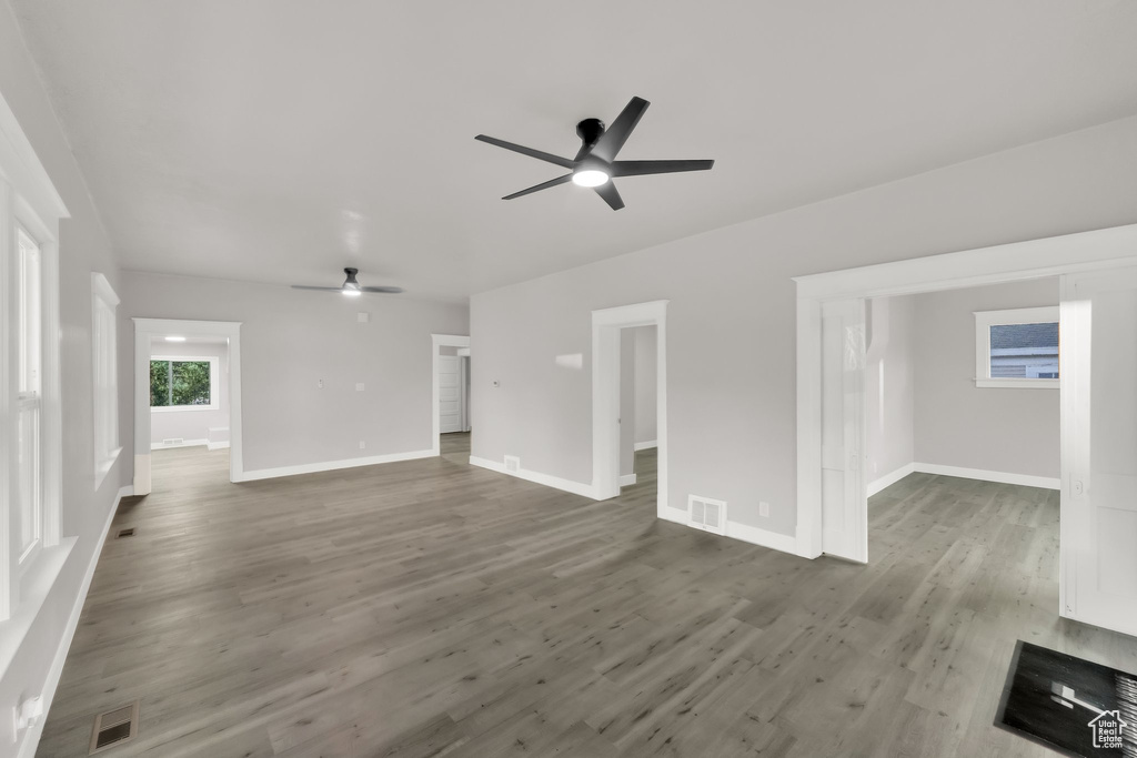 197 W CENTER ST Midvale, UT 84047
