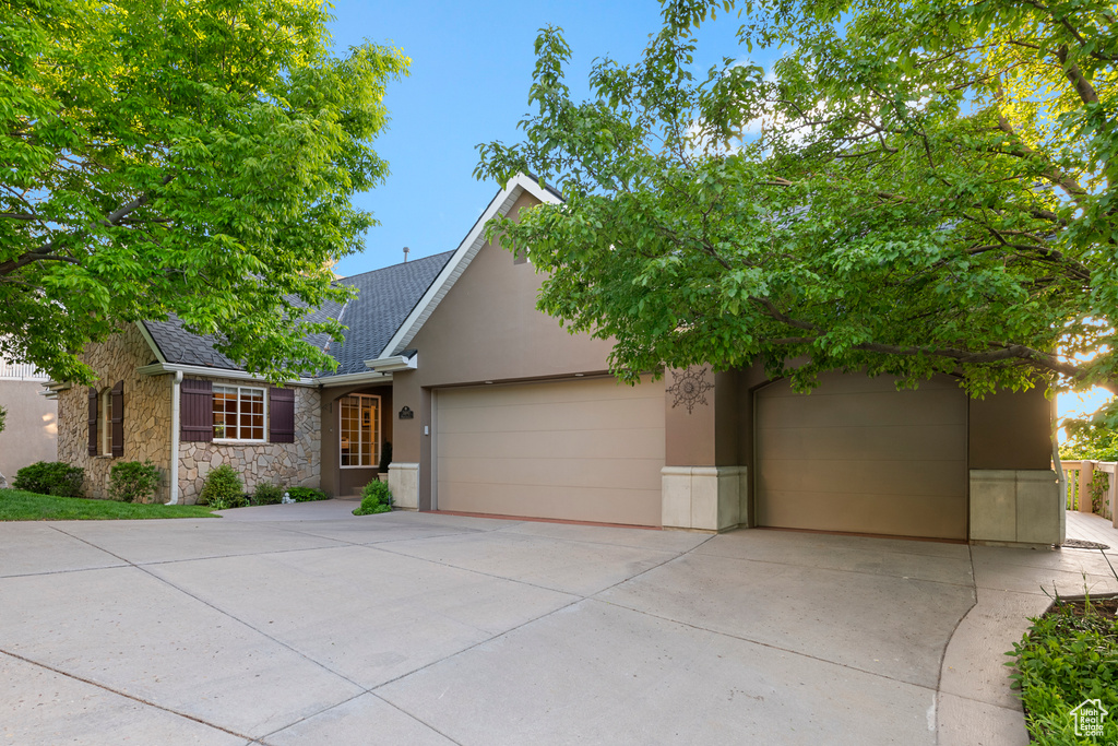 3840 S HIGHLAND CT Bountiful, UT 84010