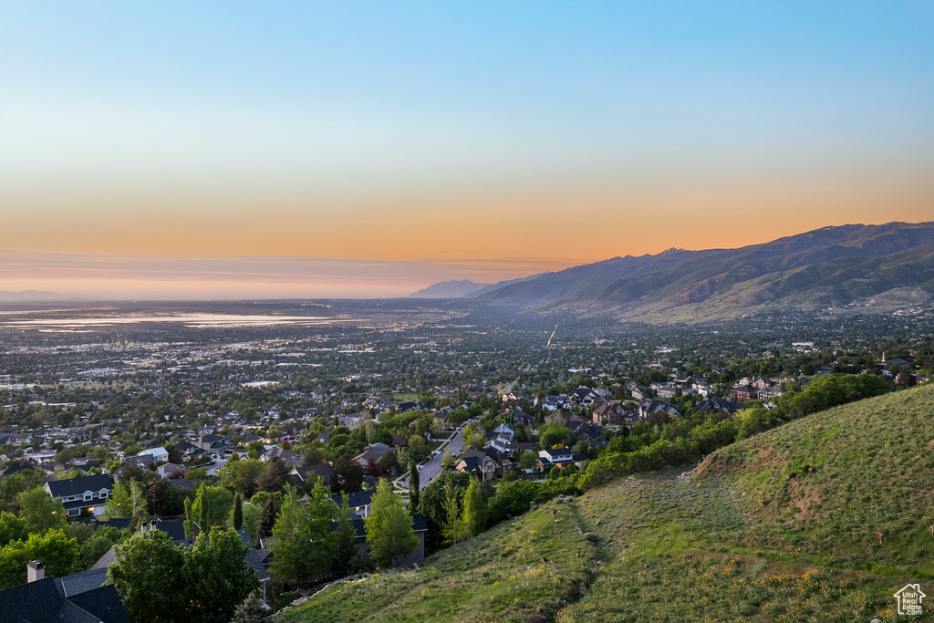 3840 S HIGHLAND CT Bountiful, UT 84010