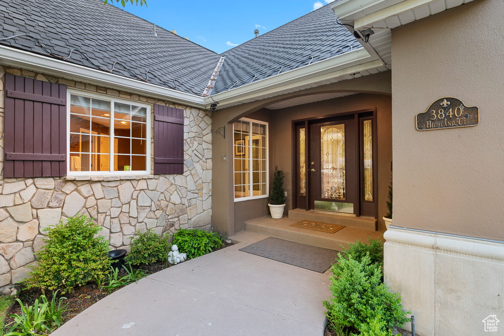3840 S HIGHLAND CT Bountiful, UT 84010