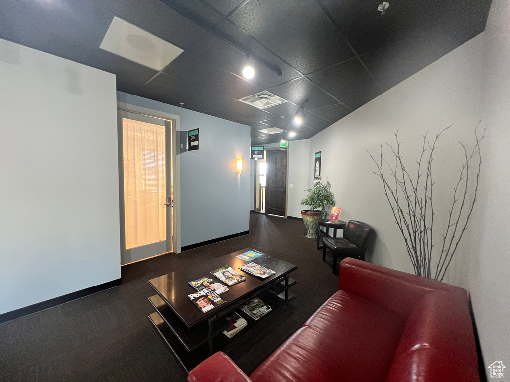 Building lobby with a drop ceiling