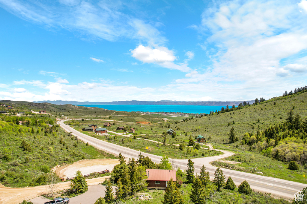 Bird's eye view of a water and mountain view