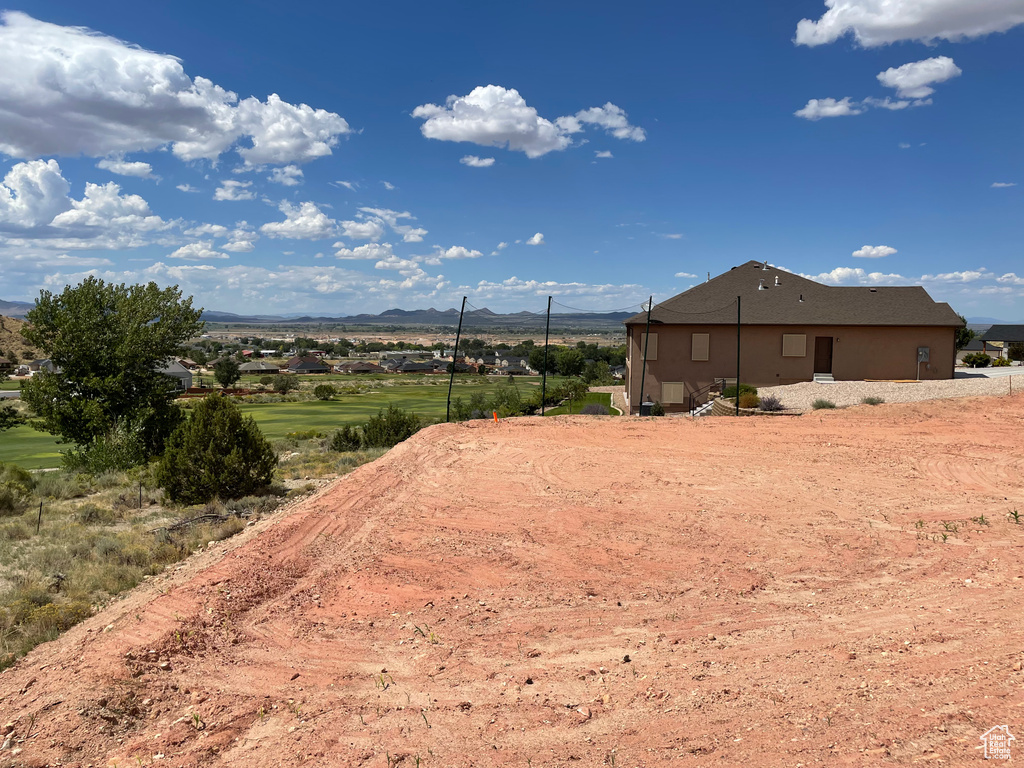 View of yard with a mountain view