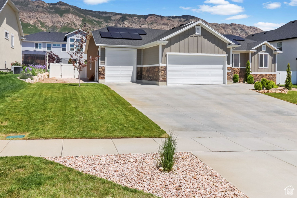3790 LAKEVIEW DR North Ogden, UT 84414