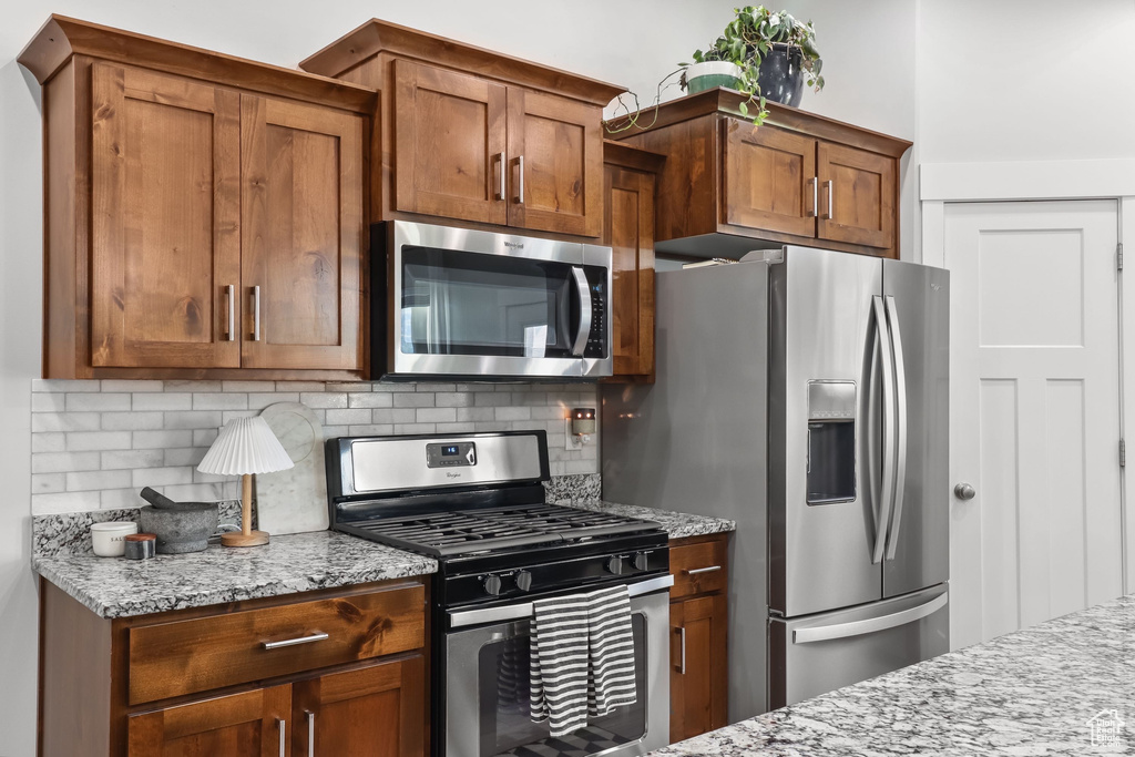 3790 LAKEVIEW DR North Ogden, UT 84414
