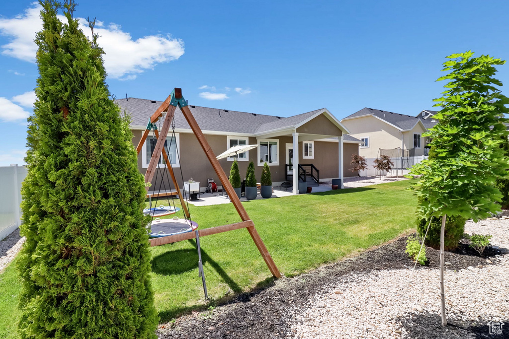 3790 LAKEVIEW DR North Ogden, UT 84414