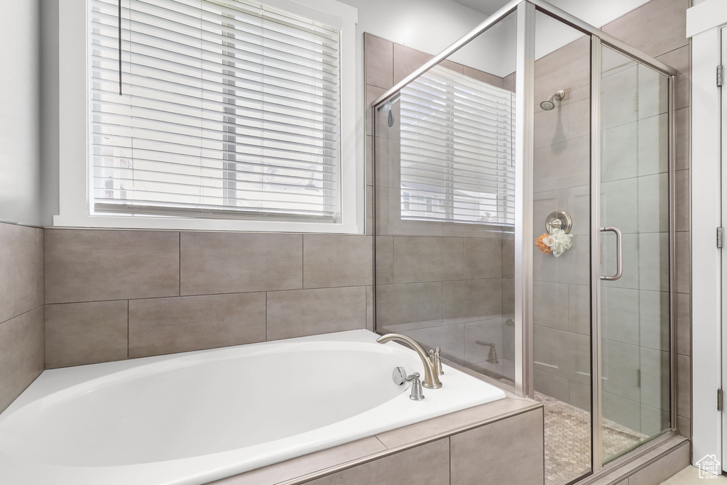 3790 LAKEVIEW DR North Ogden, UT 84414