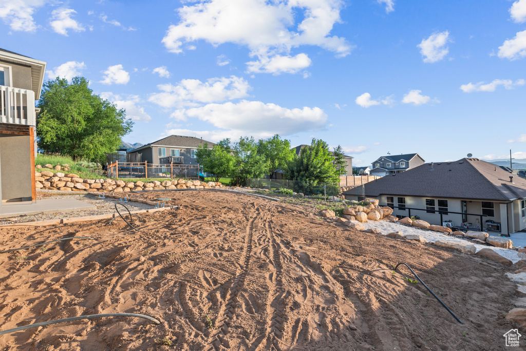 View of yard featuring a residential view