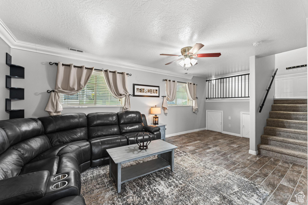 2384 N NECTAR WAY Saratoga Springs, UT 84045