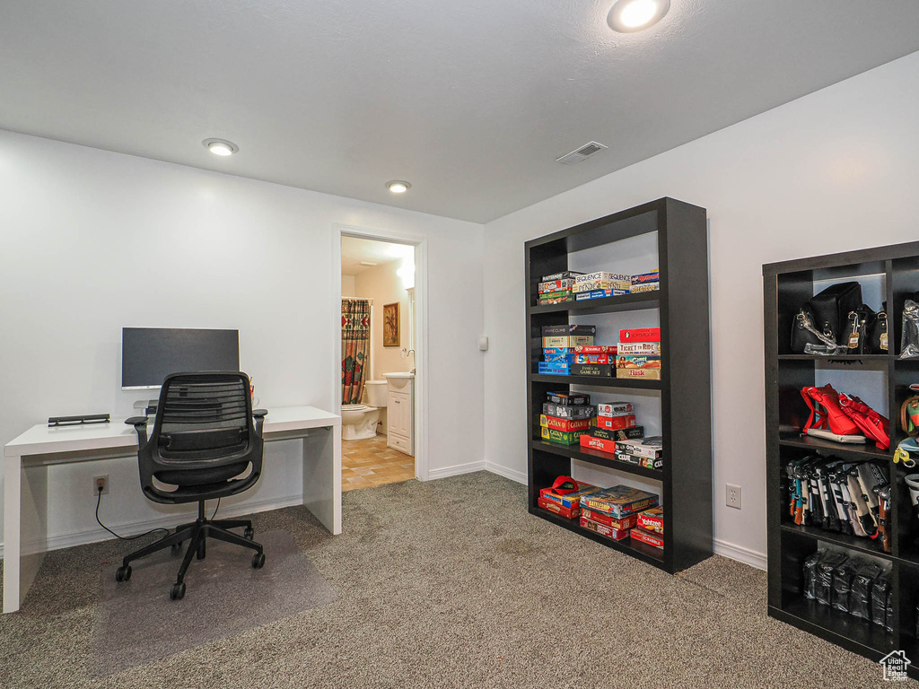 Office space with carpet, recessed lighting, and baseboards