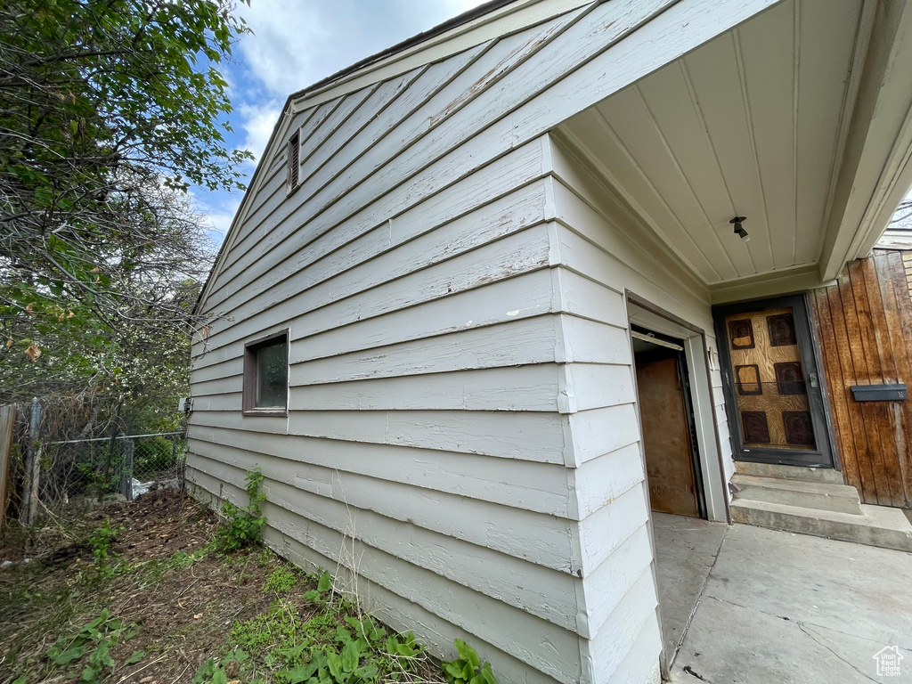 Exterior view of entry steps