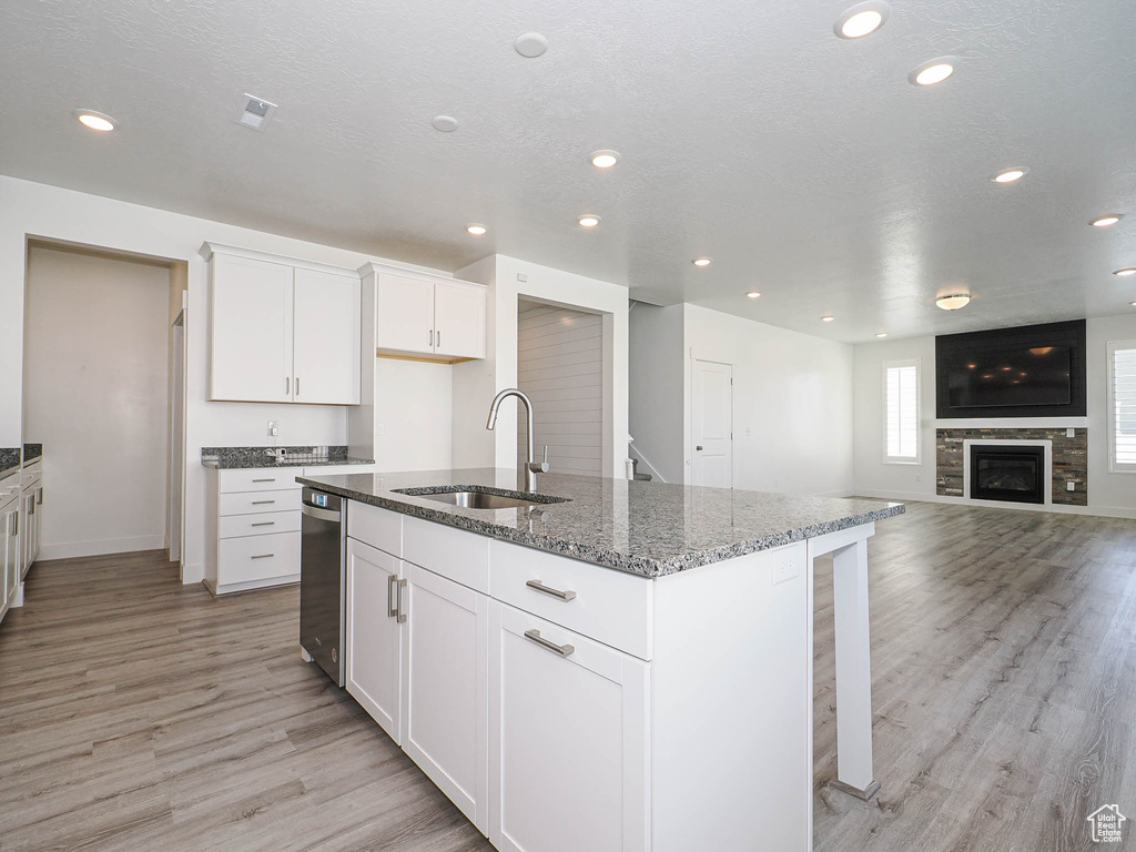 3022 S SHORELINE DR Syracuse, UT 84075