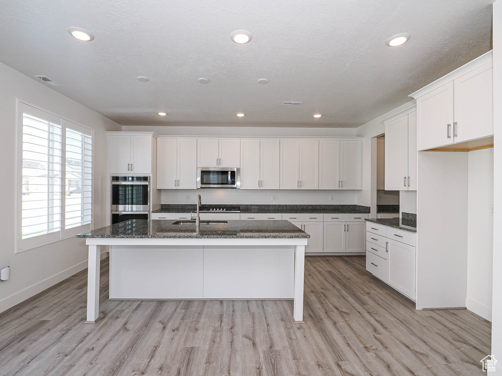 3022 S SHORELINE DR Syracuse, UT 84075