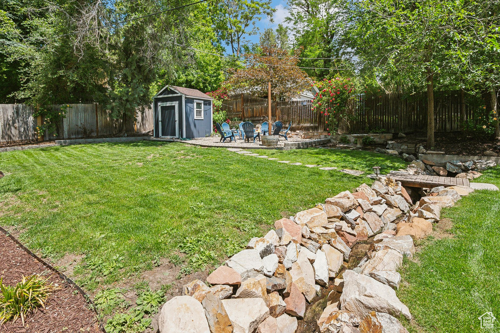 View of yard featuring a patio area