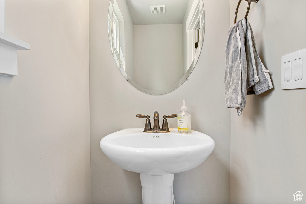Bathroom featuring a sink