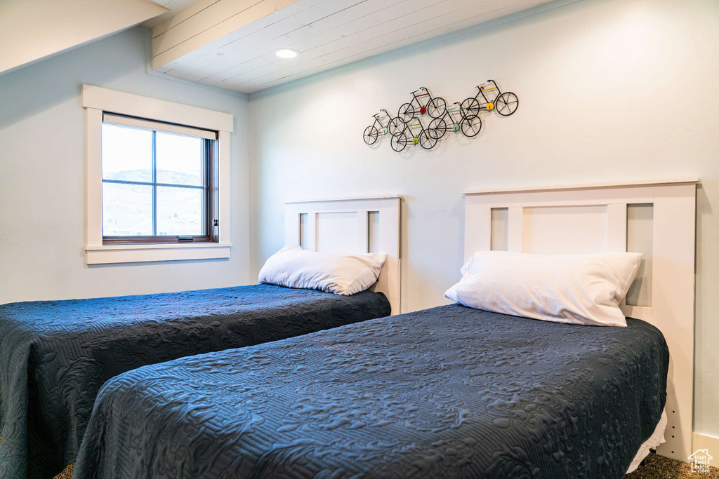 Bedroom with recessed lighting
