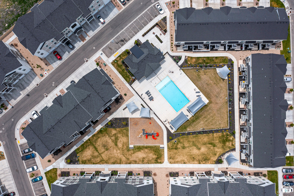 Bird's eye view of a pool