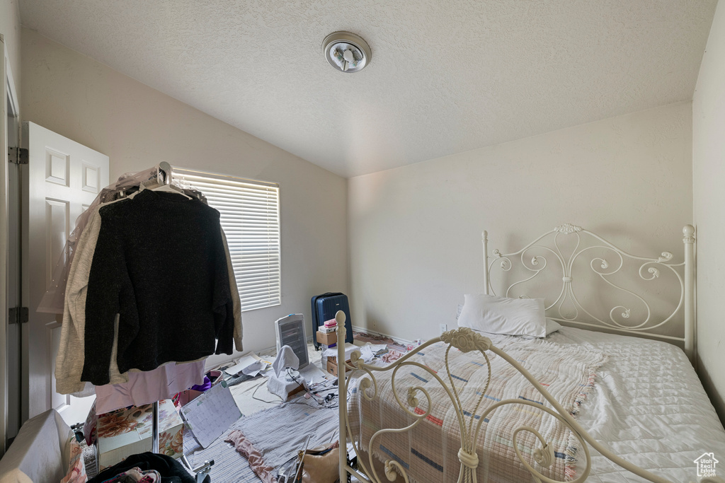 2554 S CHESTERFIELD ST West Valley City, UT 84119