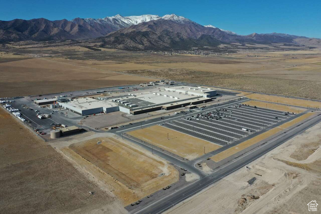 Aerial view of a mountainous background
